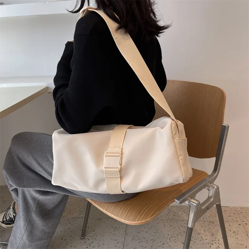 

Women Fashion Oxford Cloth Shoulder Bag Ladies Sports Travel Bag Women Casual Large Capacity Messenger Bag