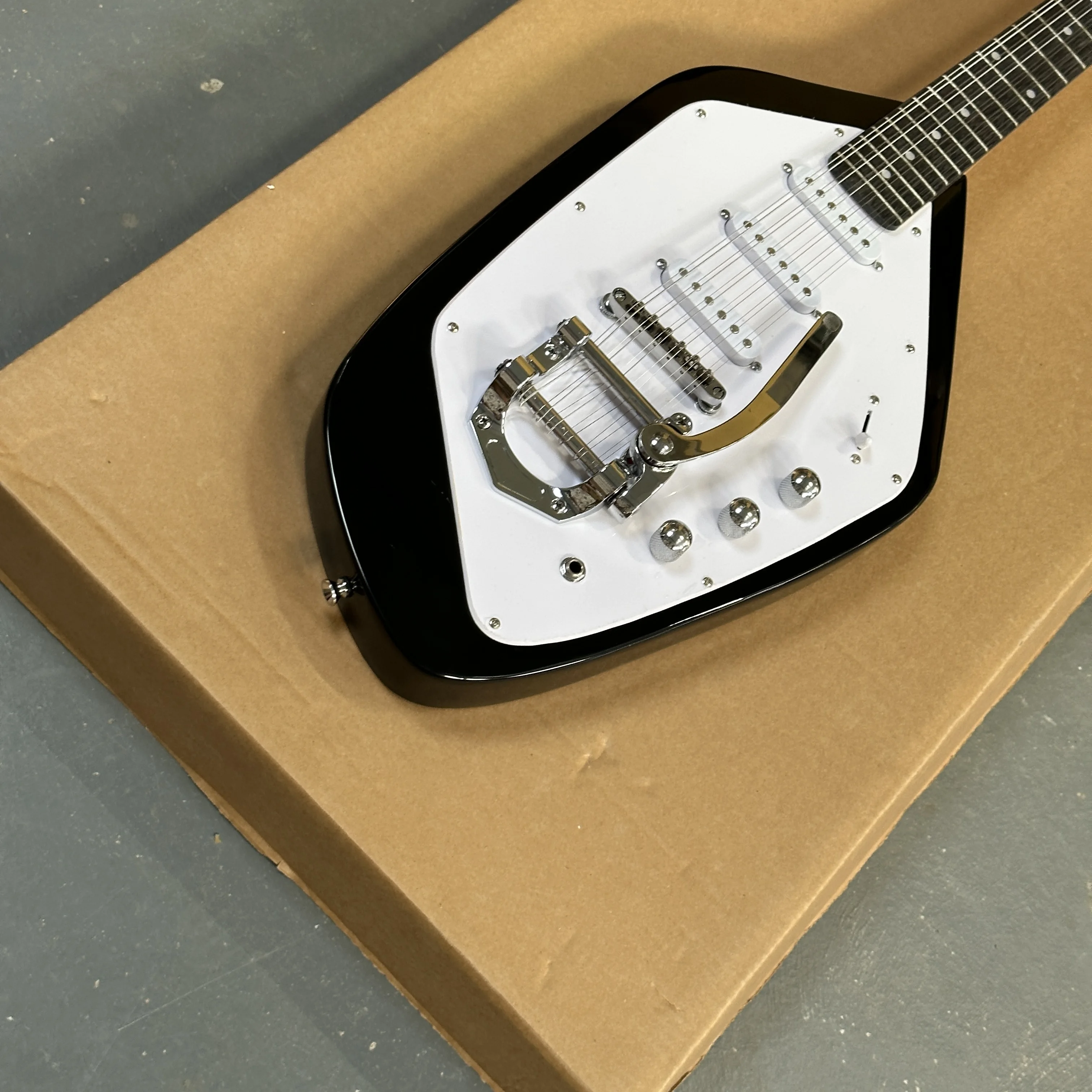 Shape Waterdrop Electric Guitar Tremolo Bar
