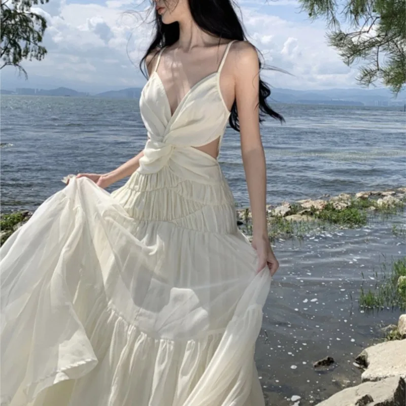 

Seaside Holiday Atmosphere Sling Dress Female First White Backless Photo Fairy Long Skirt