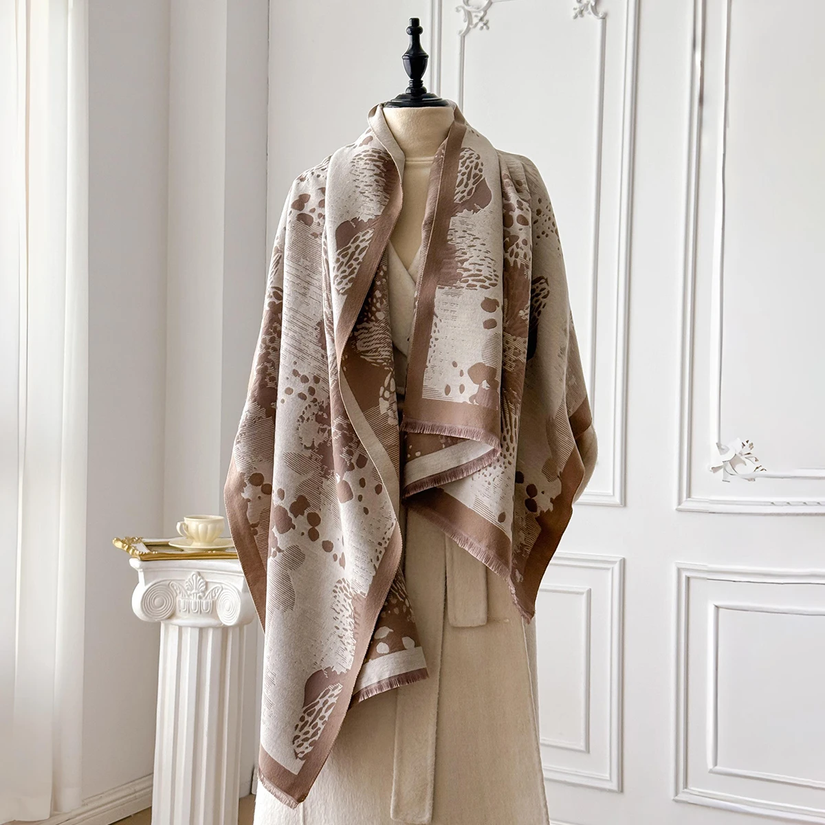 Winter Travel Faux Cashmere Scarf for Women Thick Warm with Cashew and Leopard Print Fashionable Luxurious Blanket Scarf