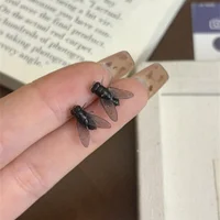 Flying Wings Insect Stud Earrings Resin Black Green Imitation Fly Shaped Earrings For Women Men Funny Halloween Party Jewelry - Image 2