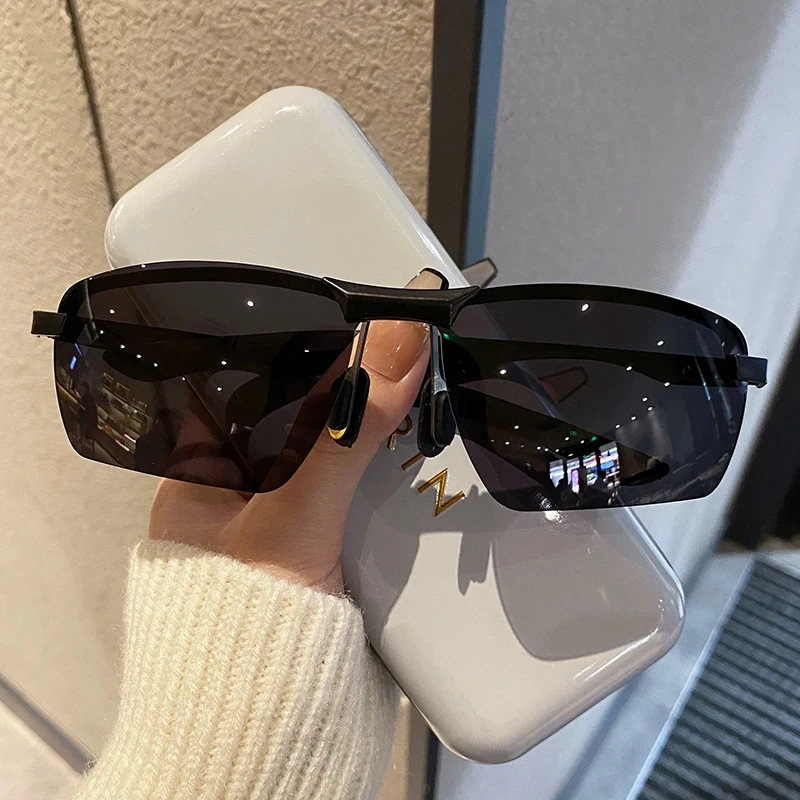 Photochromic Men's Polarized Sports Sunglasses with UV400 Protection
