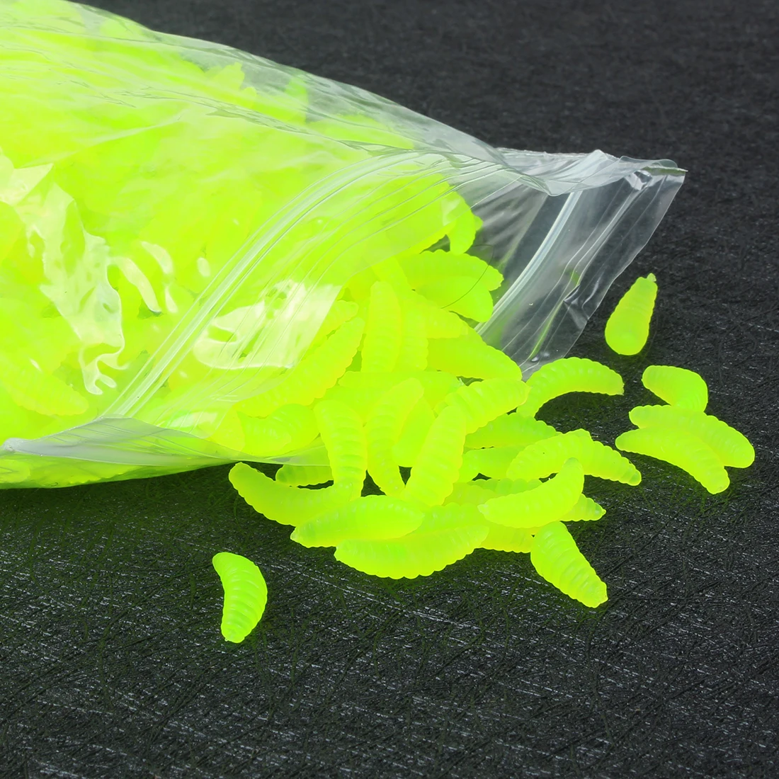 50pcs Lua Soft Bait Fake Breadworms Earthworms Red Worms Soft Worms Fake Worms Fishing Bait 4