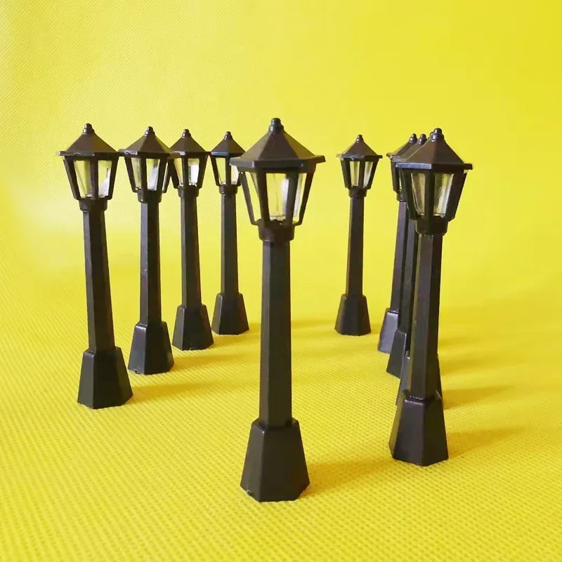 10Pcs/cute lamp/lovely/fairy garden gnome/moss terrarium decor/crafts/bonsai/bottle garden/home table decor/diy supplies ornament crafts miniature figurines miniature ornament