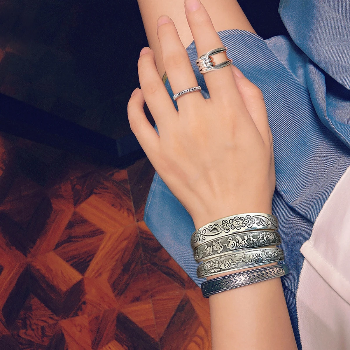 Retro Cuff Bracelet Image 3