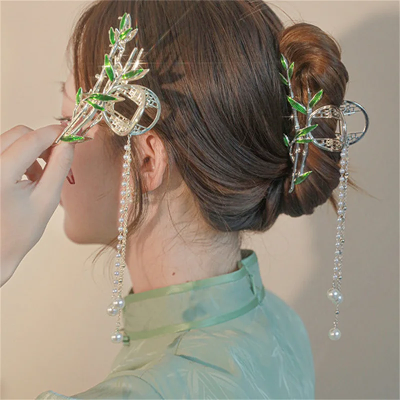 

Женская заколка для волос с бамбуковой кисточкой, большая металлическая заколка с бамбуковой кисточкой, аксессуар для волос для девушек и женщин, 2022