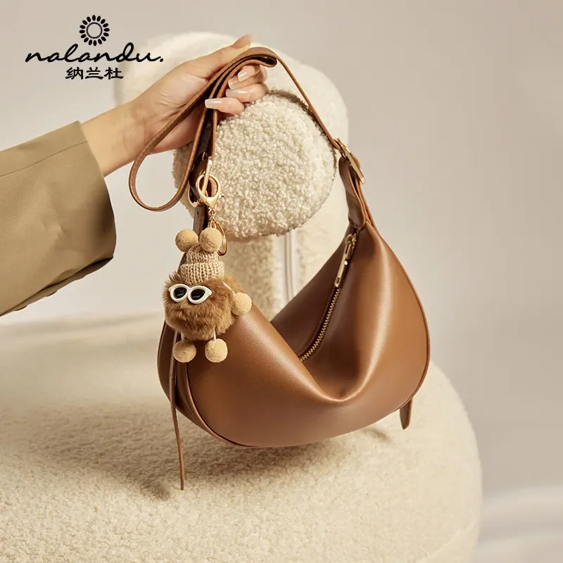 

New Women's Genuine Leather Retro Shoulder Messenger Bag High-quality Dumpling Underarm Bag