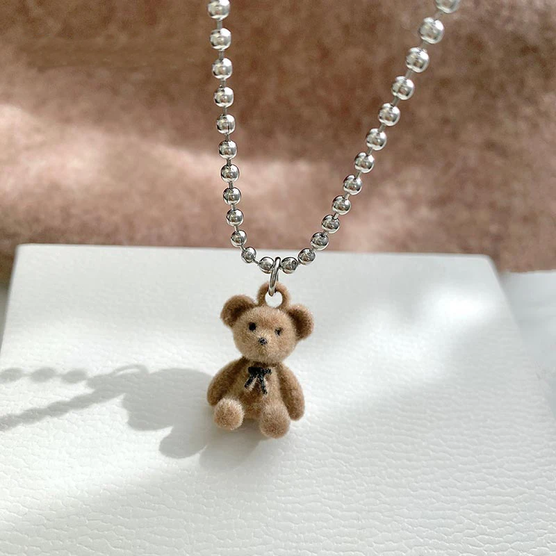 Sweater Chain Necklace Cute Teddy Bear Pendant Necklace for Girl 