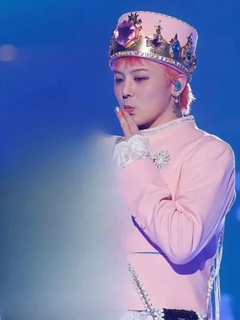 880818 G-DRAGON Same Style Earrings Super Idol GD Official