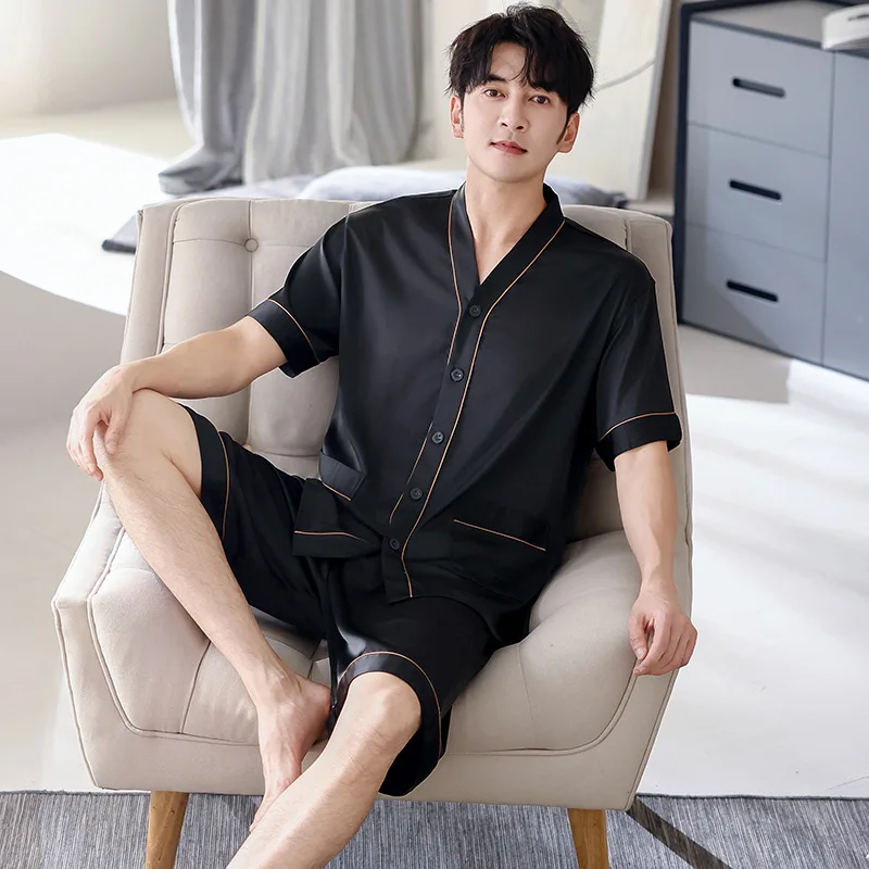 남성용 아이스 실크 잠옷 세트 반팔 반바지 V넥 기모노 가디건 플러스 사이즈 여름 통기성 좋은 루즈핏 잠옷 신상 남성 잠옷