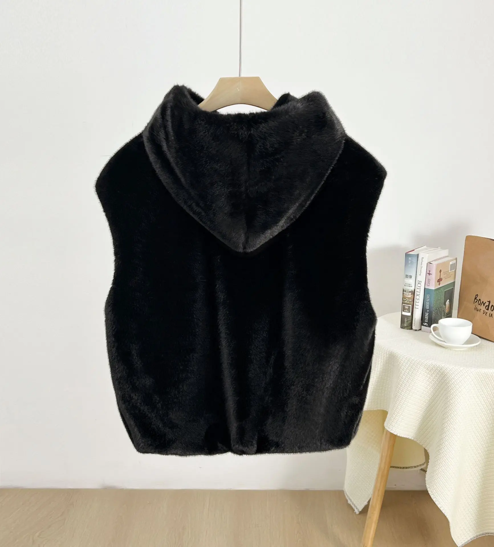 2025 Spring New Fashion Women's Solid Color Elegant Casual Trendy Simple Basic Loose Sleeveless Coats Female Clothes Vests Tops