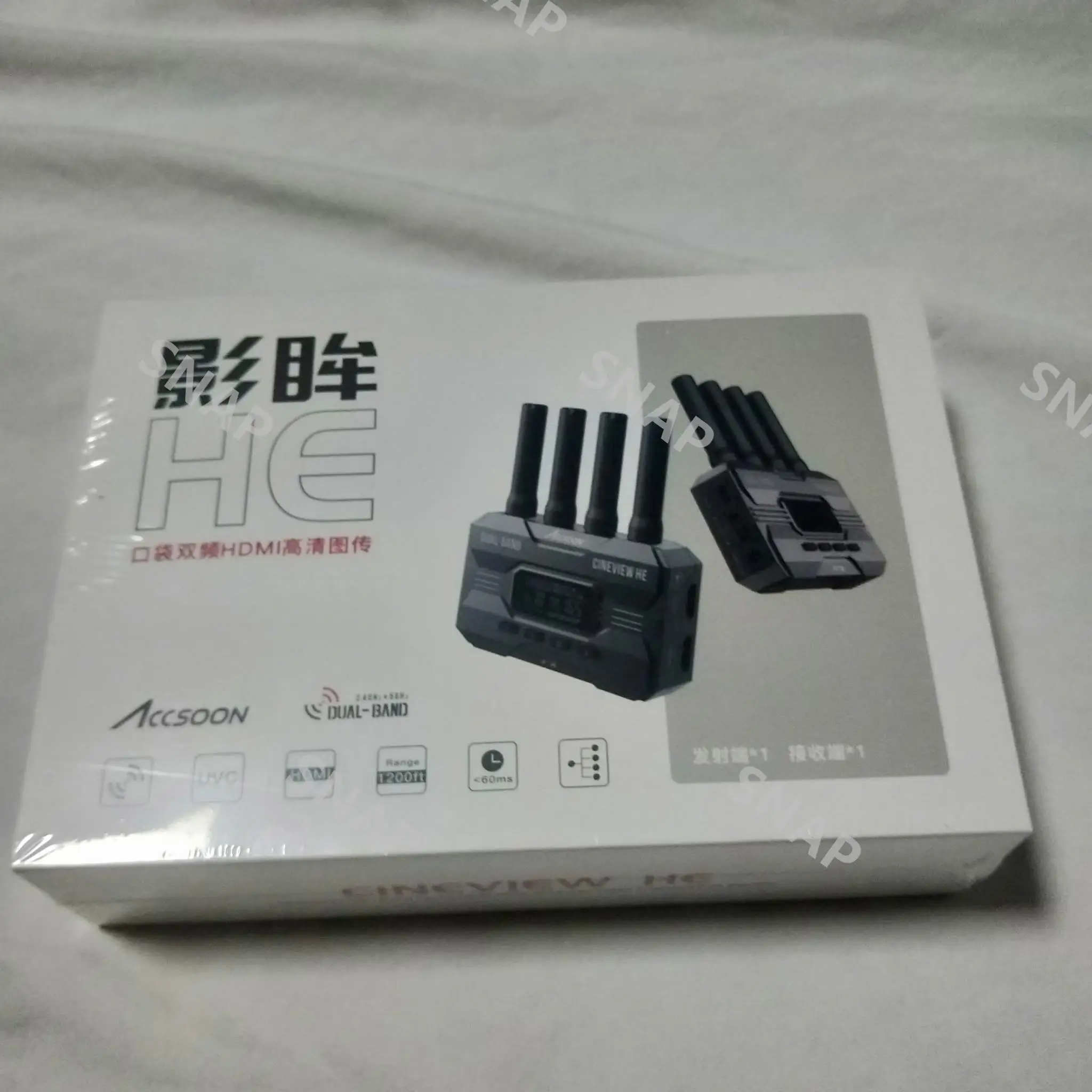 Description Picture 2 of itemAccsoon CineView SE/HE SDI&HDMI Multi-Spectrum 2.4Ghz 5Ghz Dual Band Wireless Video Transmitter System For Photo Studio