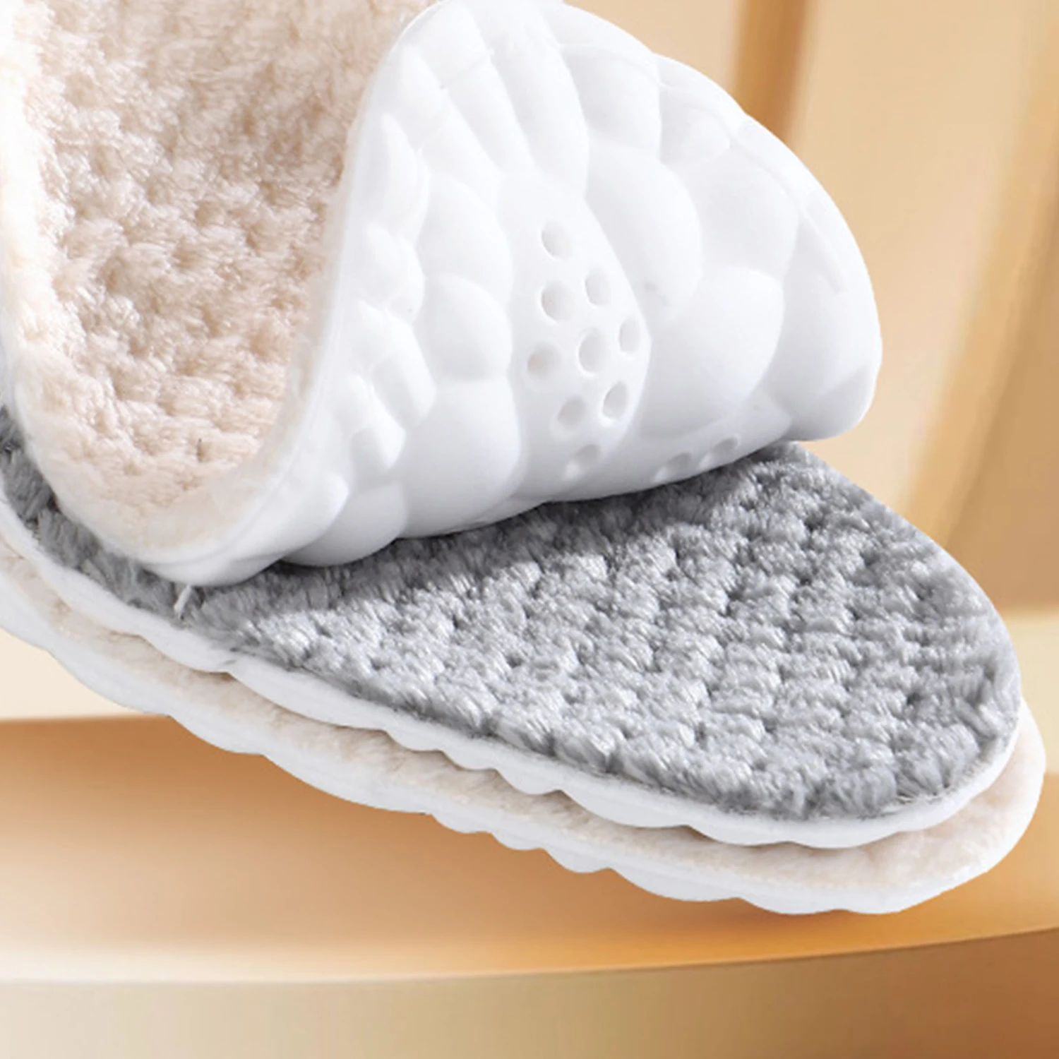 

Plush Thicken Wool Insoles Women Men Winter Warm Self Heated Thermal Shock-absorbing Shoe Pads Sports Inserts Shoes Insoles