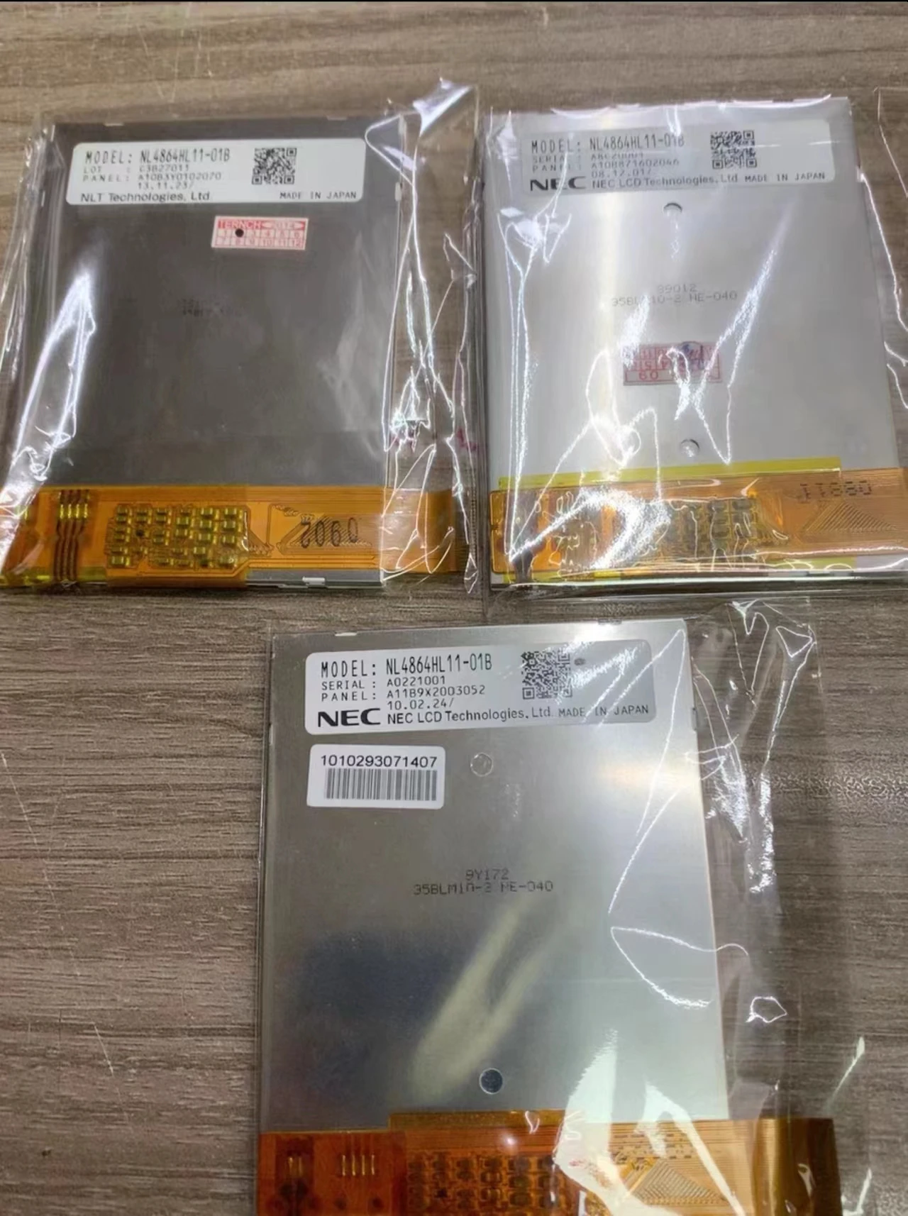 

The Original 3.5-inch NL4864HL11-01B LCD High-definition Display is Used For The Replacement of LCD Screen Free of Freight