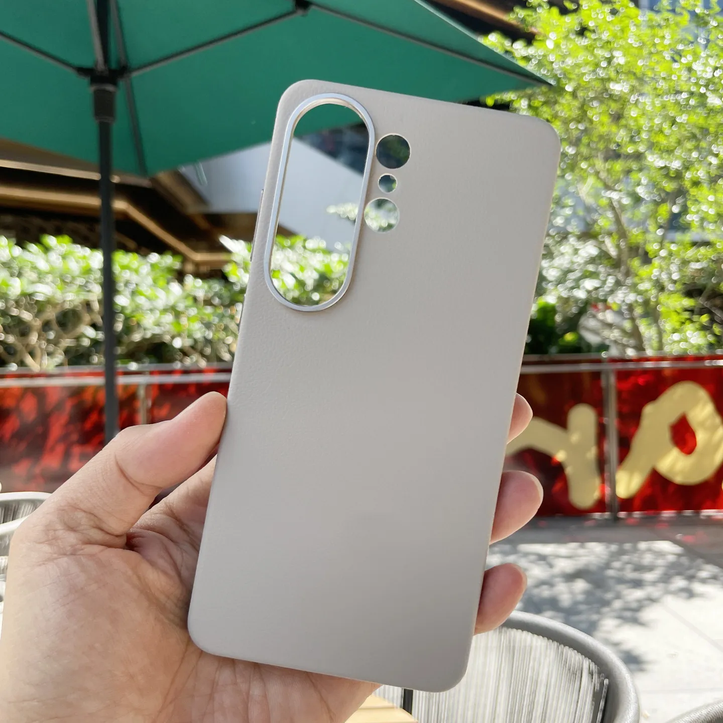 Eco-Friendly Slim Leather Phone Cover with Magnetic Wireless Charging and Shockproof Protection