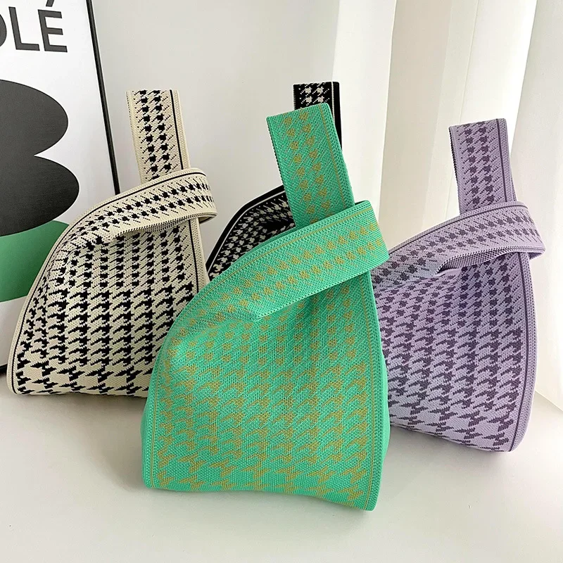 

Female Niche Design Black and White Thousand Bird Lattice Knitted Handbag Hand Bag Out of The Street Large Capacity Bag