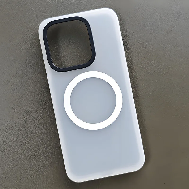 Slim Matte Black Translucent Anti-Fingerprint Phone Cover with Baby Skin Touch and Magsafe Compatibility