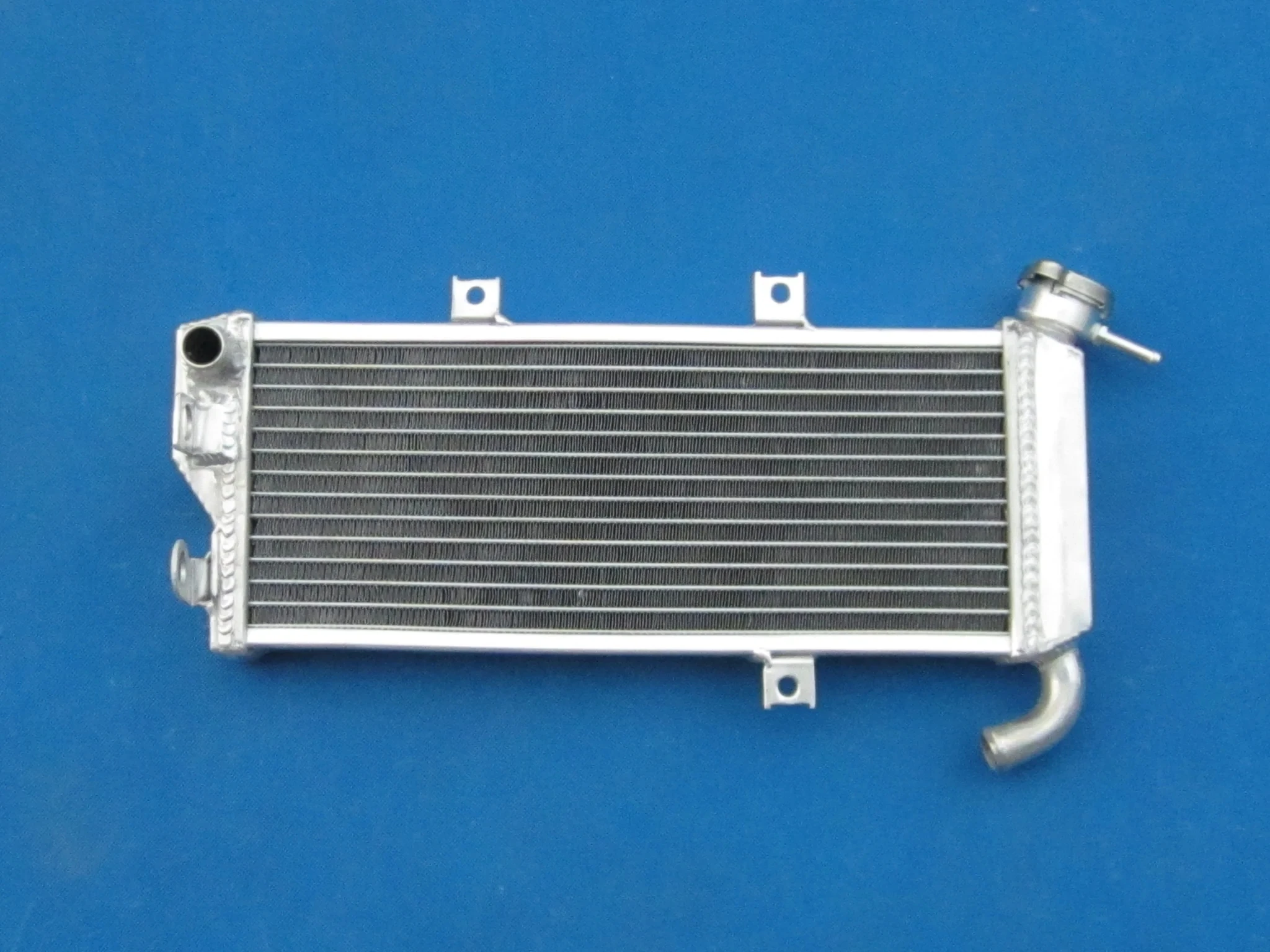 

Алюминиевый радиатор для 2012-2016 Kawasaki Ninja 650 EX650E EX650A EX650F 2013 2014 2015