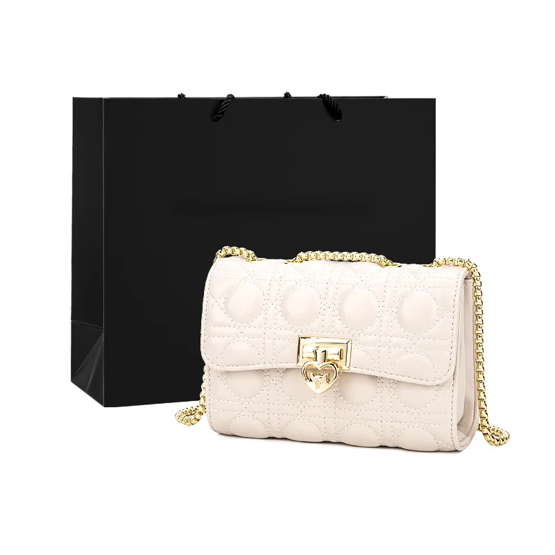 Nuovo design di nicchia da donna 2024 Instram fashion crossbody b, sensazione di alta qualità, catena dell'amore, monospalla piccola quadrata_voghion.com