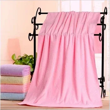 New Solid Color Microfiber Embossed Bear Bath Towel 70*140 Absorbent Thickened Soft Embossed Bath Household Supplies 2