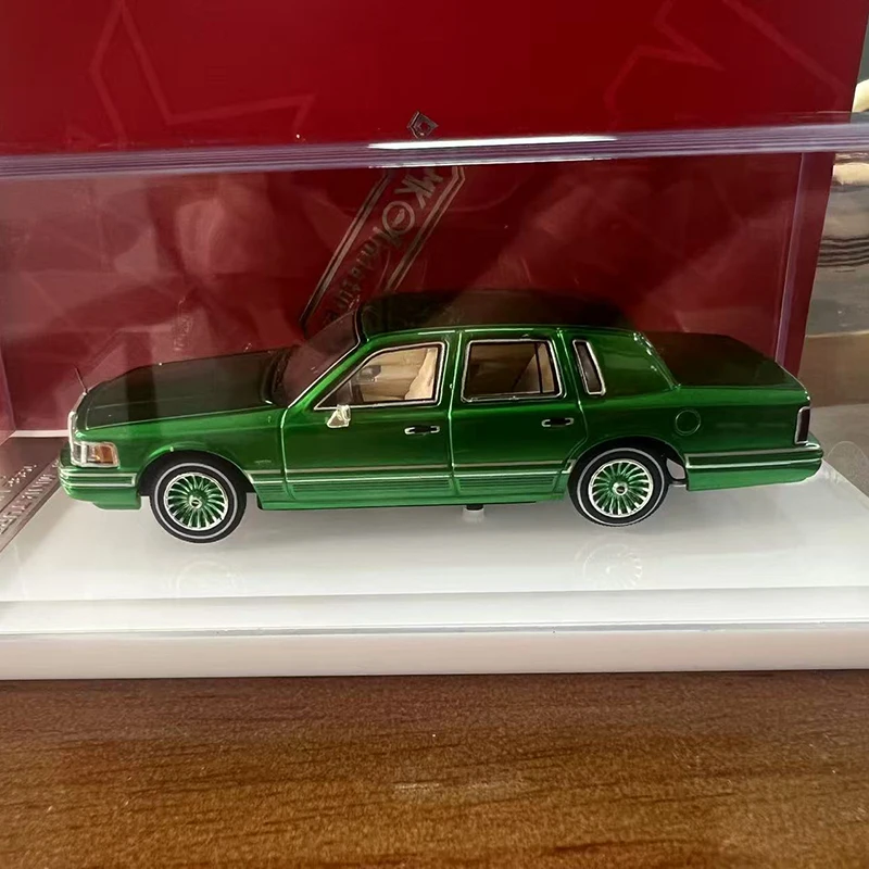1/43 GIM製 1997 Lincoln TownCar Limousine Lincoln - Town Car