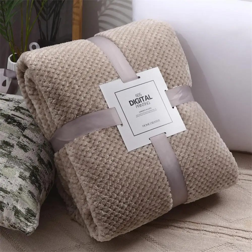 

Flannel Blanket Winter Warm Soft Mesh Pineapple Grid Bed Sofa Carpet Conditioner Blanket Одеяло