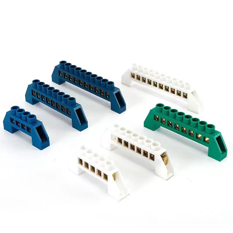 Tipo Di Ponte Barra Di Messa A Terra A Linea Zero Che Mette A Terra La Scatola Di Distribuzione Della Barra Di Rame Al Connettore Della Morsettiera Ze