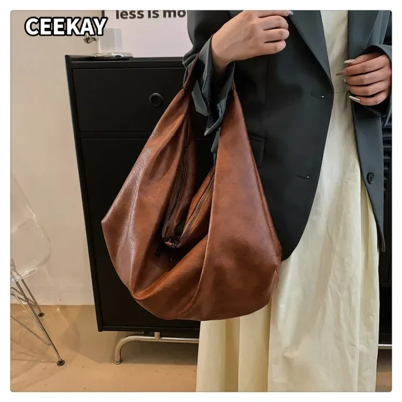 Borsa Shopper Hobo Grande Nera in Morbida Pelle di Qualità - immagine 2