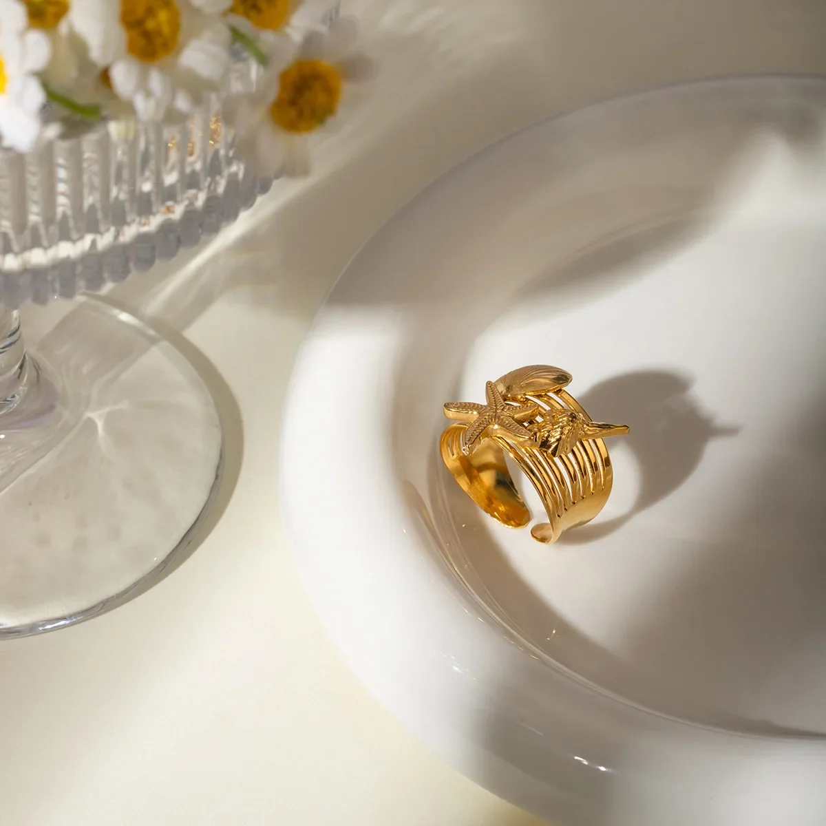 Hot Sale New Ribbed Sea Snail Seashells Rings Open Adjustable Multilayer Metal Scallop Shell Starfish Conch Ocean Charm Jewelry