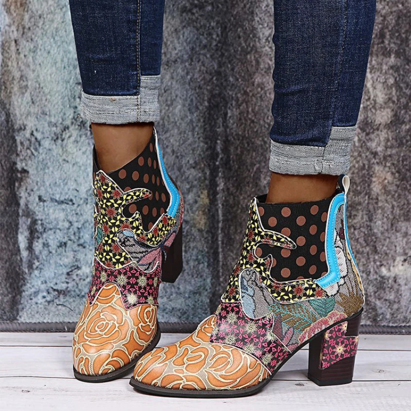 Women's Boots Large Size Increase Fashion Ethnic Style Casual Fashion Retro Stitching High-heeled Short Leather Boots All-match