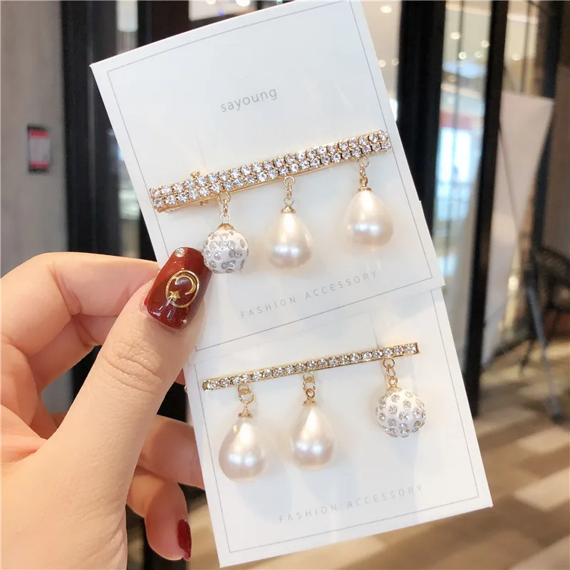 

Stylish Hair Clips with Alloy Material for Women, Mini Hairpins Clips Design for Thin and Thick Hair With duckbill clip