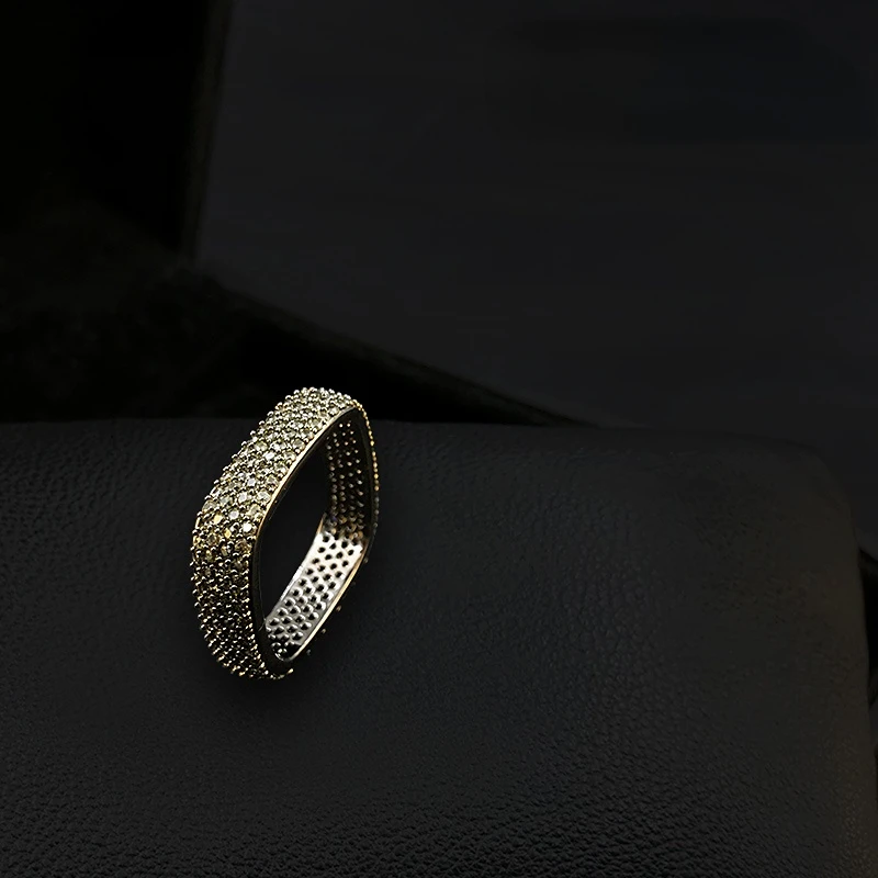 Chic Simple Silk Scarf Buckle High-End Advanced New Scarf Buckle All-Match Women Ring Small Square Towel Retaining Ring Jewelry