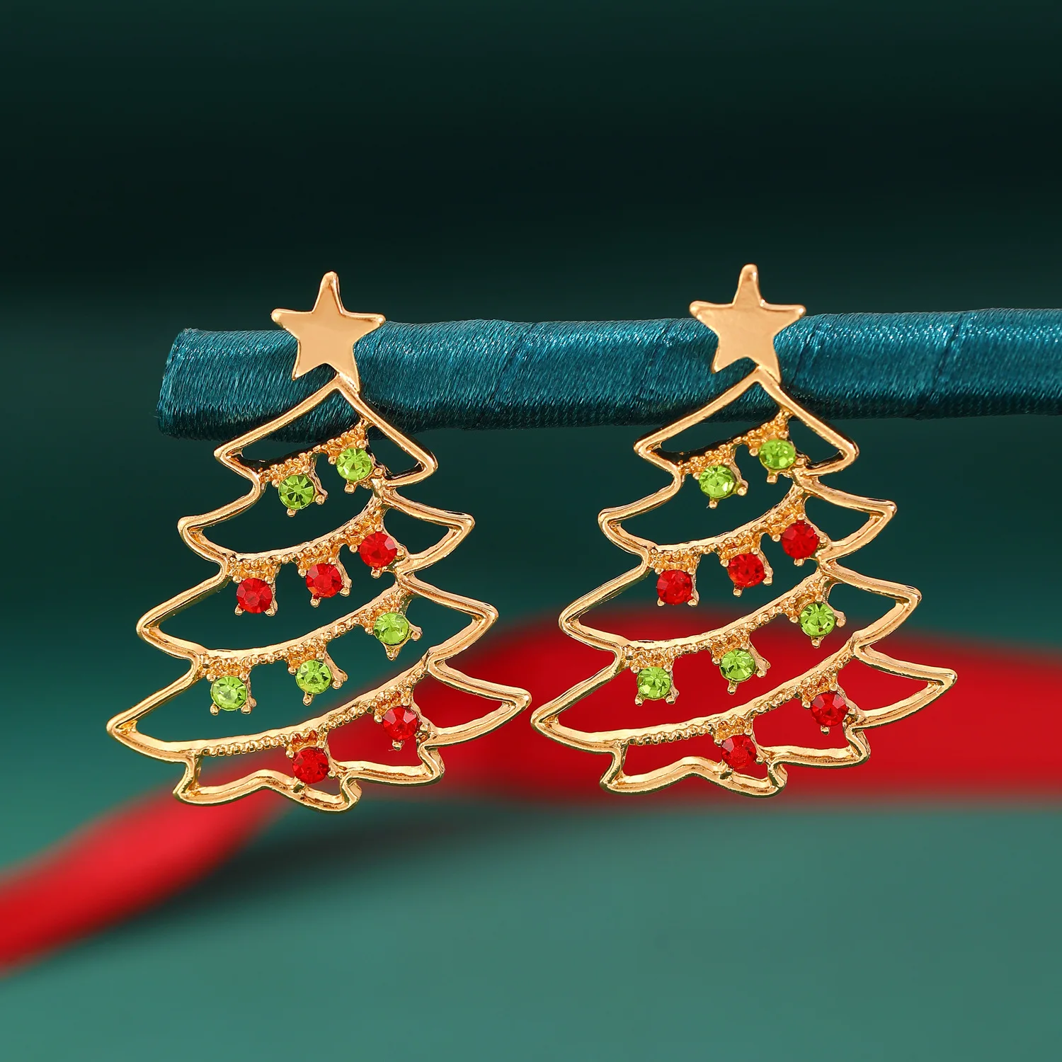 Nuevos pendientes colgantes con forma de muñeco de nieve y campanas navideñas para mujer y niña, pendientes creativos con forma de alce y copo de nieve, regalo de joyería para fiesta 2021