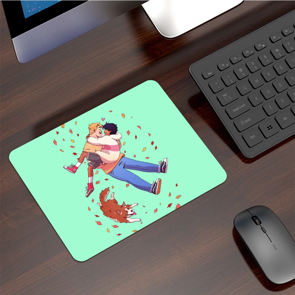 

Keyboard Gaming Mouse Pad TV Series Heartstopper Cute Small Mausepad Gamer Rug Cs Mousepad Anime Mouse Mats Computer Desk Carpet