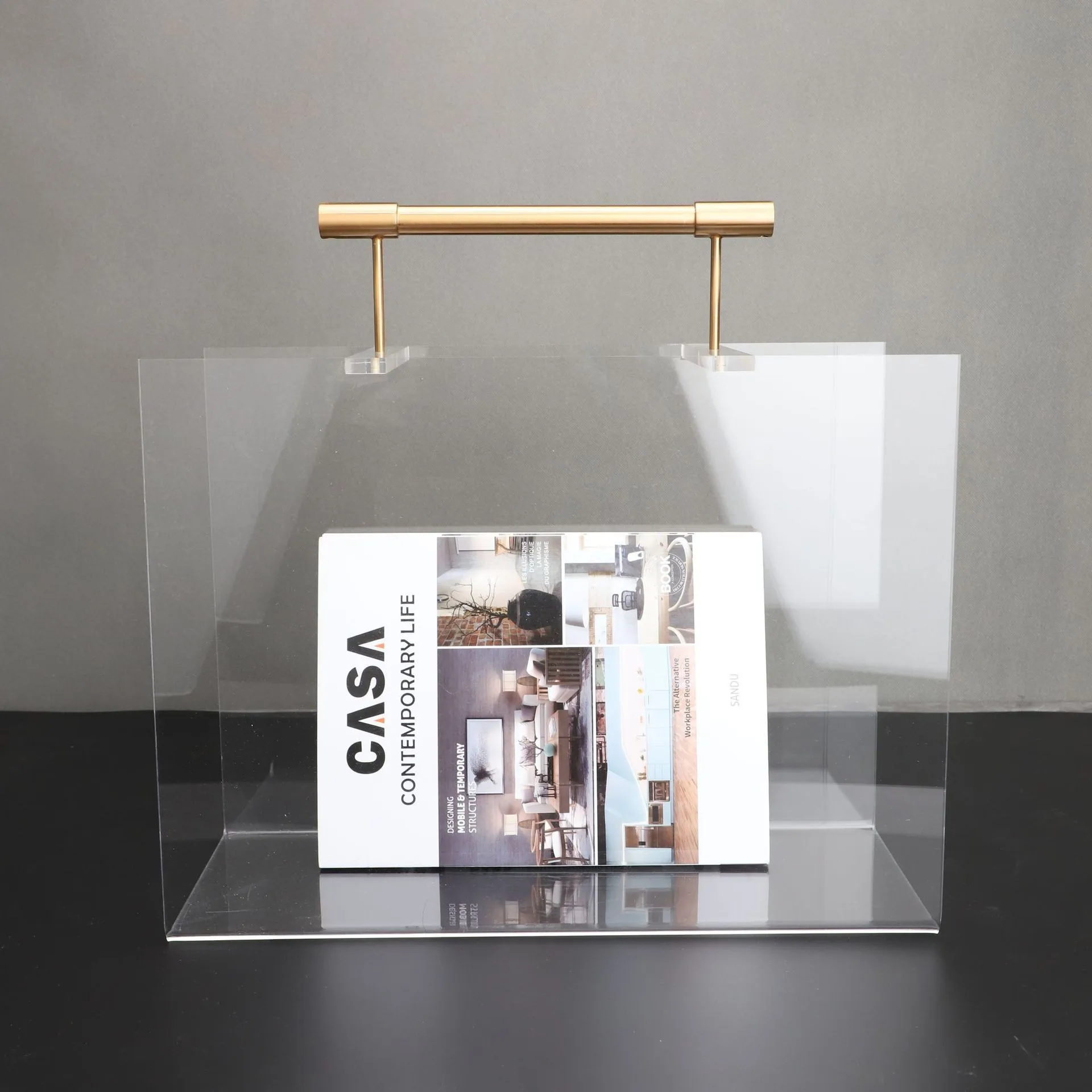 

Modern Simple European Light Luxury Handheld Magazine Rack Acrylic Book Shelf Ornaments Model Room Soft Decoration Decorations