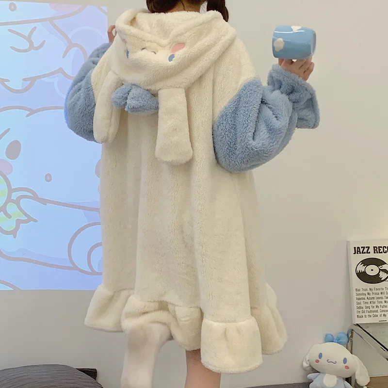 

Kawaii Sanrio Coral Fleece Girl Nightdress Cinnamoroll My Melody Kuromi Winter Plush Pajamas Anime Cartoon Homewear Plush Gift