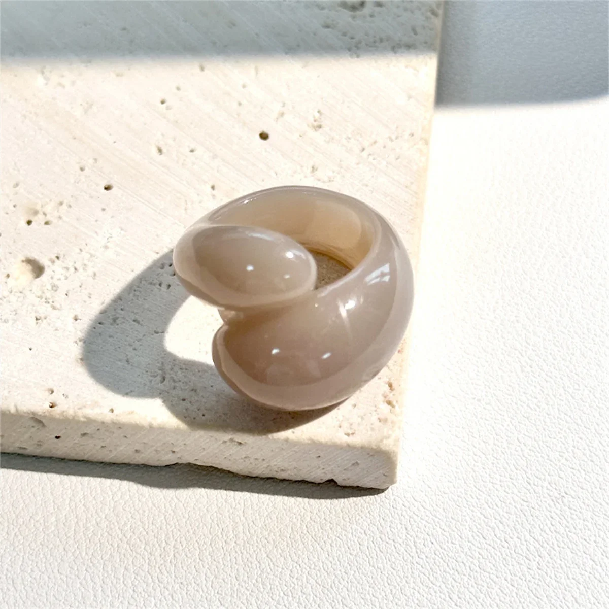 Korean Trendy Geometric Resin Ring - Personalized Retro Style Statement Piece