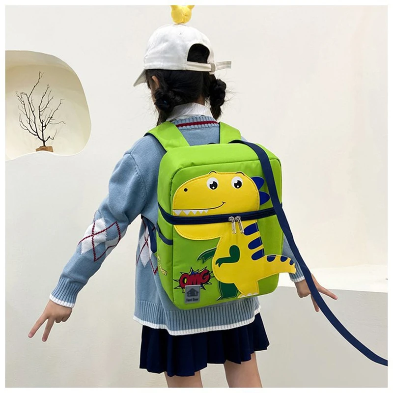 Рисунок 2 - Школьный рюкзак для мальчиков и девочек