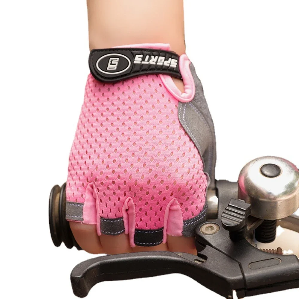1Pair Kids Half Finger Gloves Sport Gloves Breathable Non-Slip Gel Gloves for Children Cycling Riding Biking Outdoor Sports 5