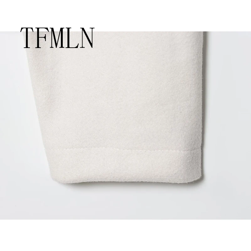 TFMLN Autumn Women Fashion Pilot Jacket 2025 New Style Gold Button Long Sleeve Coat Soft Bomber Jacket Coat