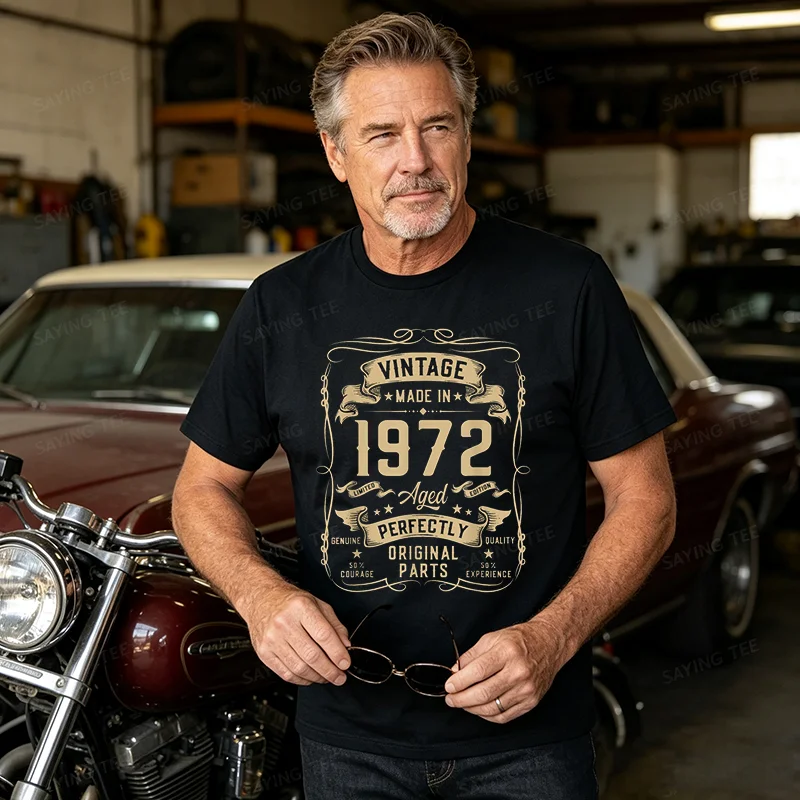 Vintage 1972 54. Geburtstagsgeschenke für Männer 54 Jahre alt T-Shirt Y2k Herrenmode Geboren 1972 Grafik-Schriftzug T-Shirt Weicher Baumwollstoff