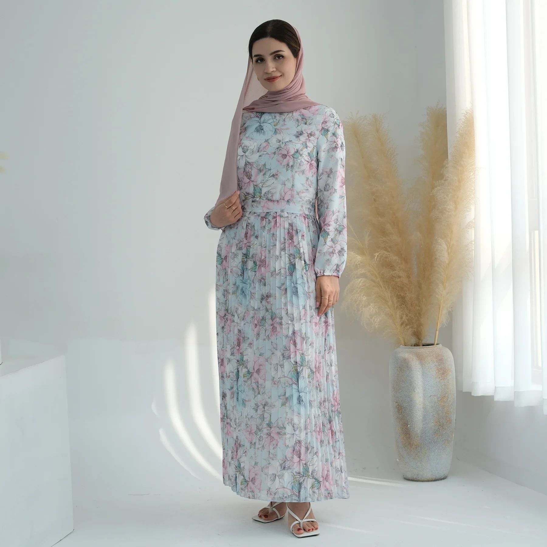 Muslim Dress Abaya Dubai Luxury Fashion Chiffon Floral Pleated Party Long Dresses for Women Islamic Clothing Kaftan Hijab Robe