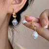 86547-321f4e.jpg Boucles d'oreilles françaises élégantes en perles plates épissées, couleur or, pour bijoux de fête à la mode coréenne, accessoires doux pour femmes, nouvelle collection 2023