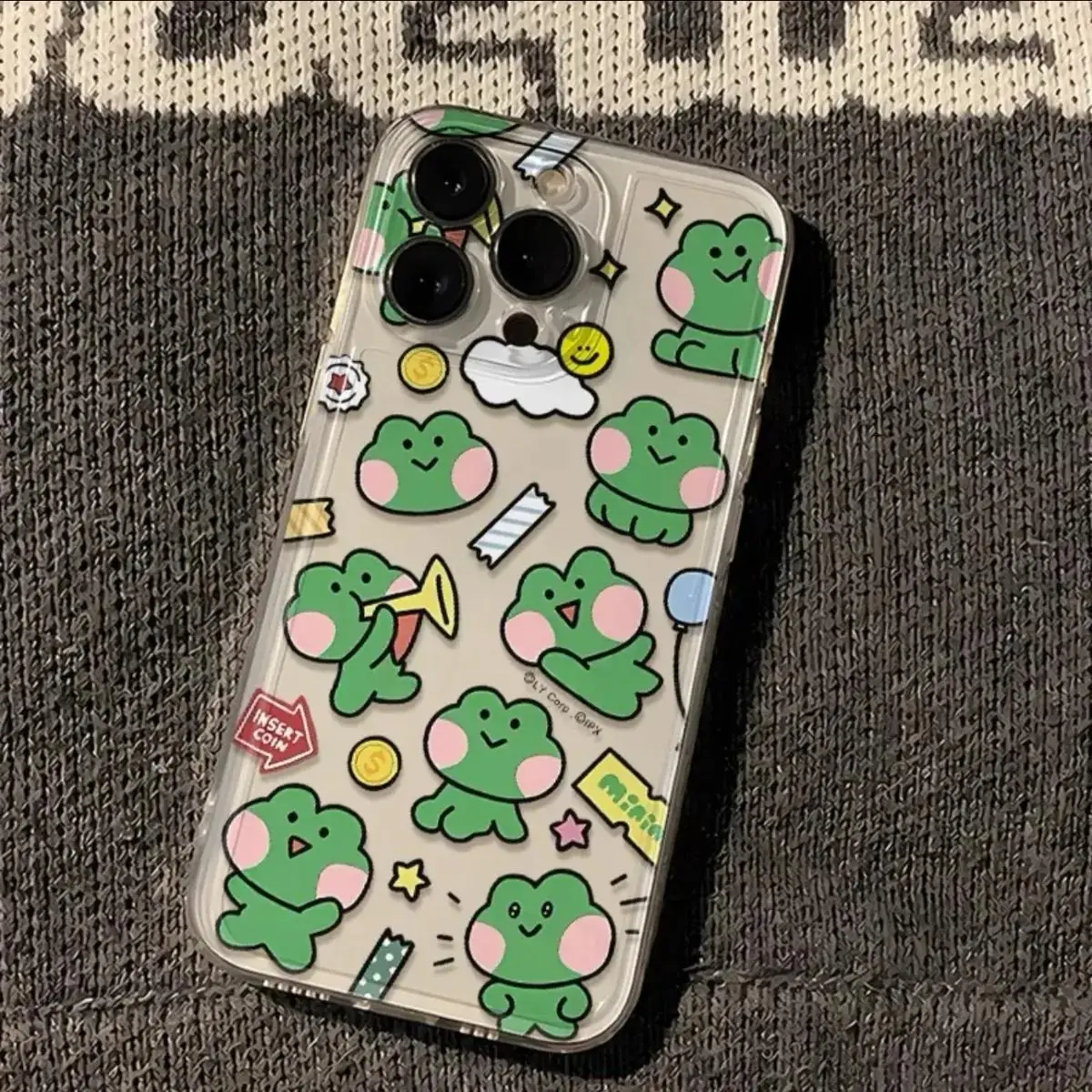 Charming 3D Frog Eyes Phone Case Cover
