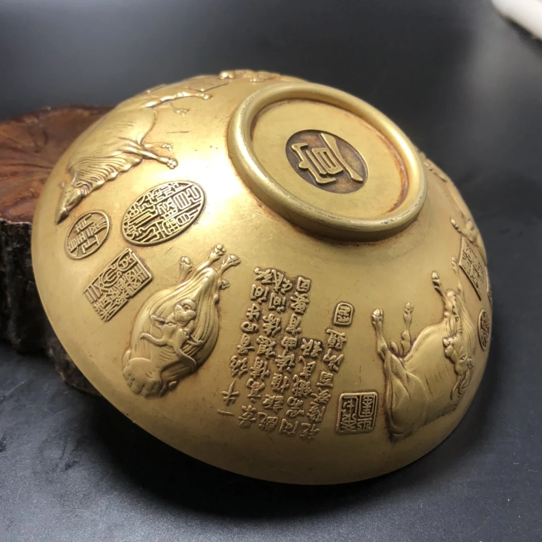 

Antique Collection Pure Copper Wu Niu Bowl Home Crafts Fine Workmanship