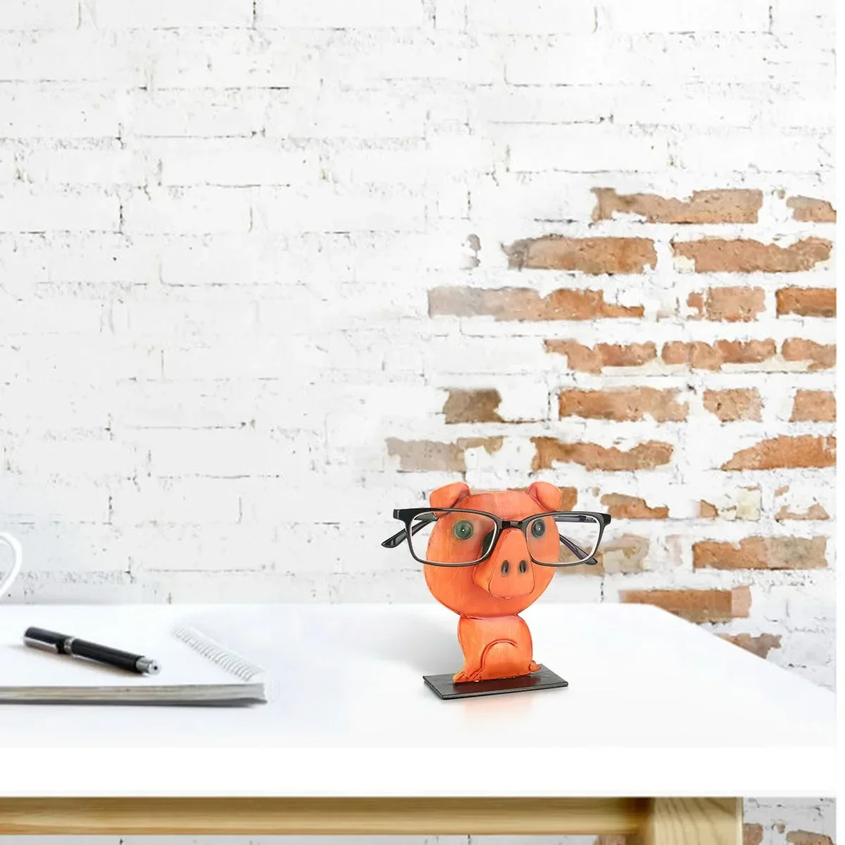 

Metal Creative Iron Cartoon Piggy Glasses Frame Home Office Desk Decoration Crafts Ornament for Living Room, Bedroom, Study Room