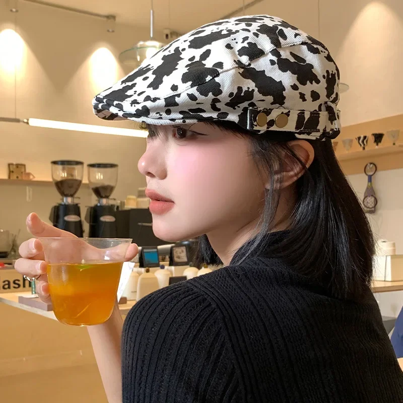 여성용 일본 레트로 밀크 패턴 전진 모자, 용수철 및 여름 여행용 자외선 차단 패션, 다목적 안티 베레모 모자