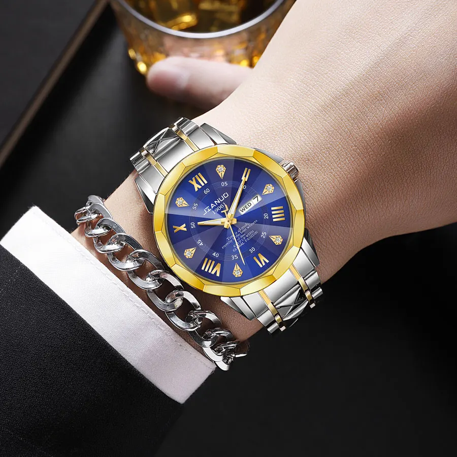 هذه ساعة يد كوارتز للرجال ماركة جيانوه JIANUO