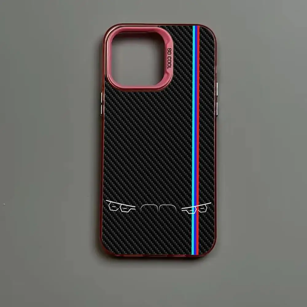 Sleek Carbon Fiber Pattern Shockproof Phone Case - Anti-Fingerprint Design