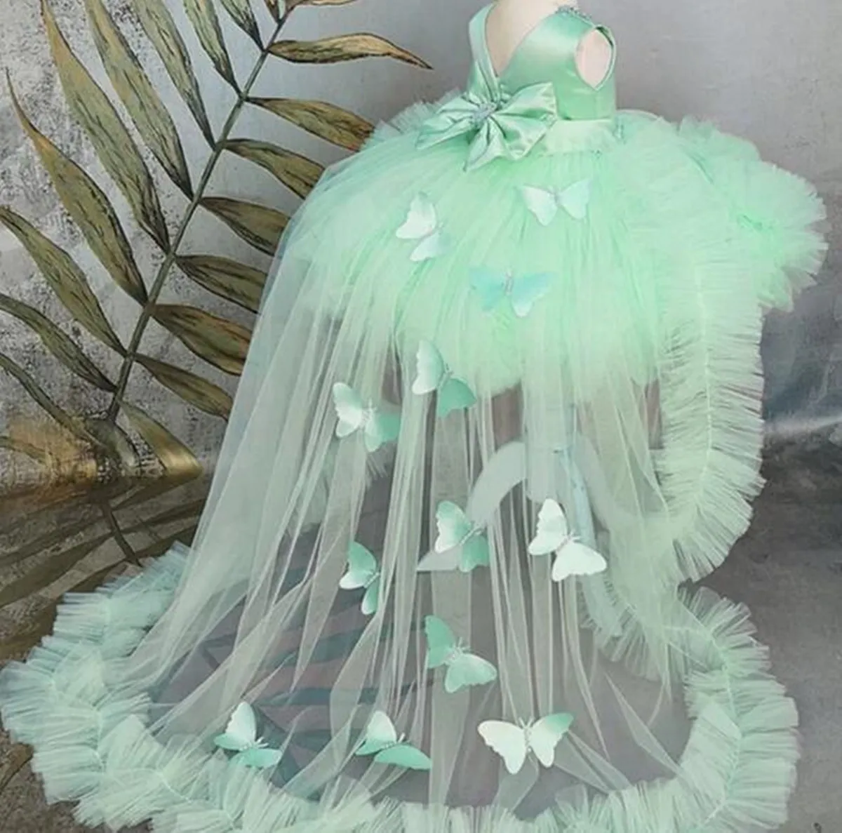 Puffy Girl Dress Baby Dress with Train Flower Girl Bow Cute Kid's Child Birthday Dresses Frist Communion Customized